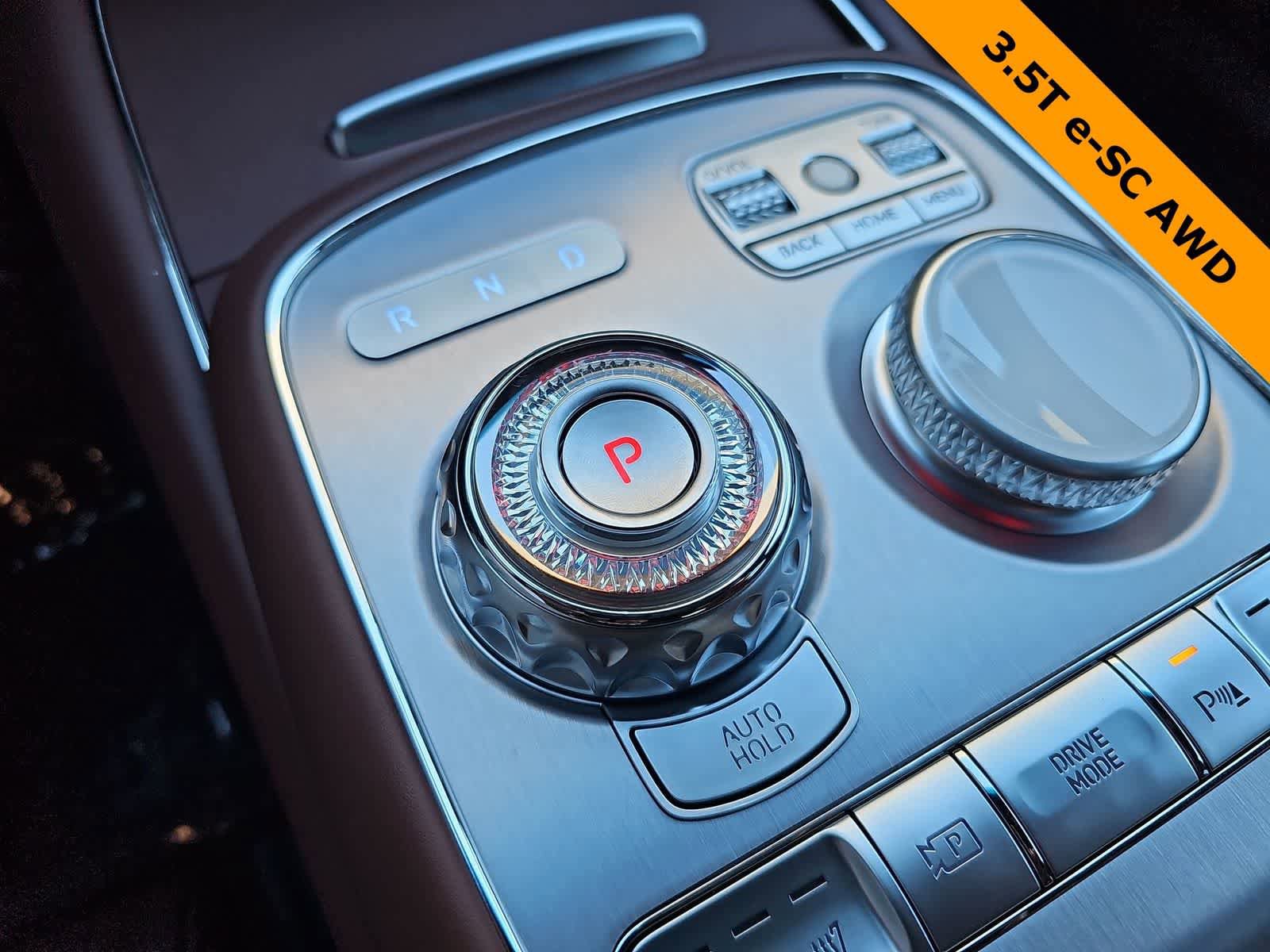 Used 2025 Genesis G90 3.5T image 21
