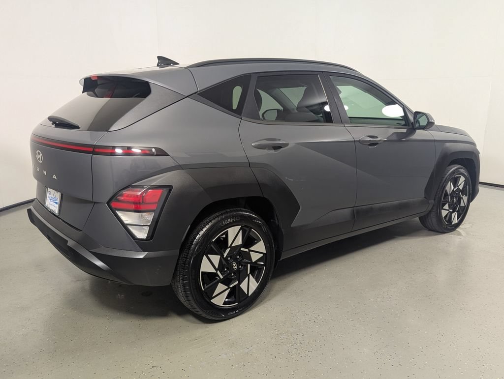 Certified 2025 Hyundai Kona SEL FWD image 7