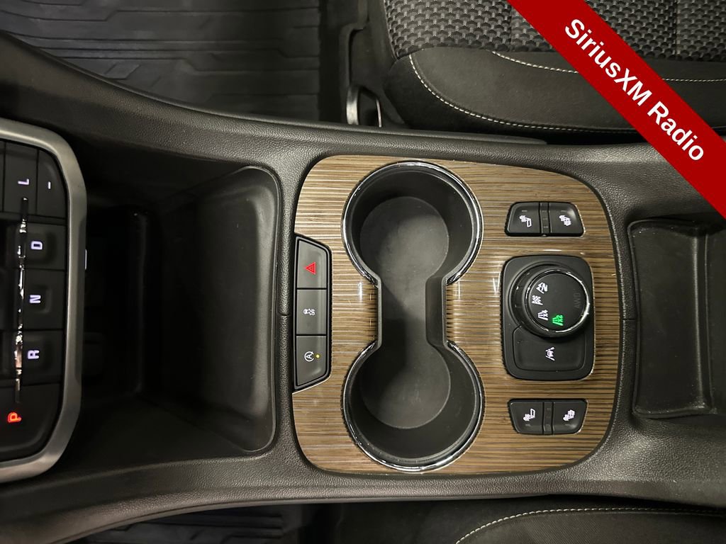 Used 2023 GMC Acadia SLE w/ Driver Convenience Package image 30