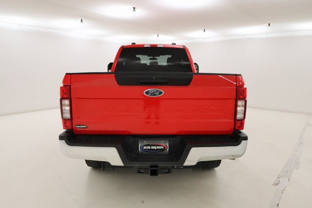 Used 2021 Ford F250 XLT w/ Camper Package image 4