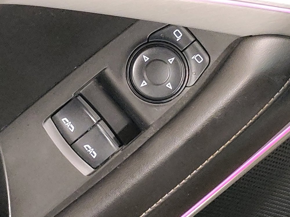 Used 2016 Chevrolet Camaro LT RWD image 27
