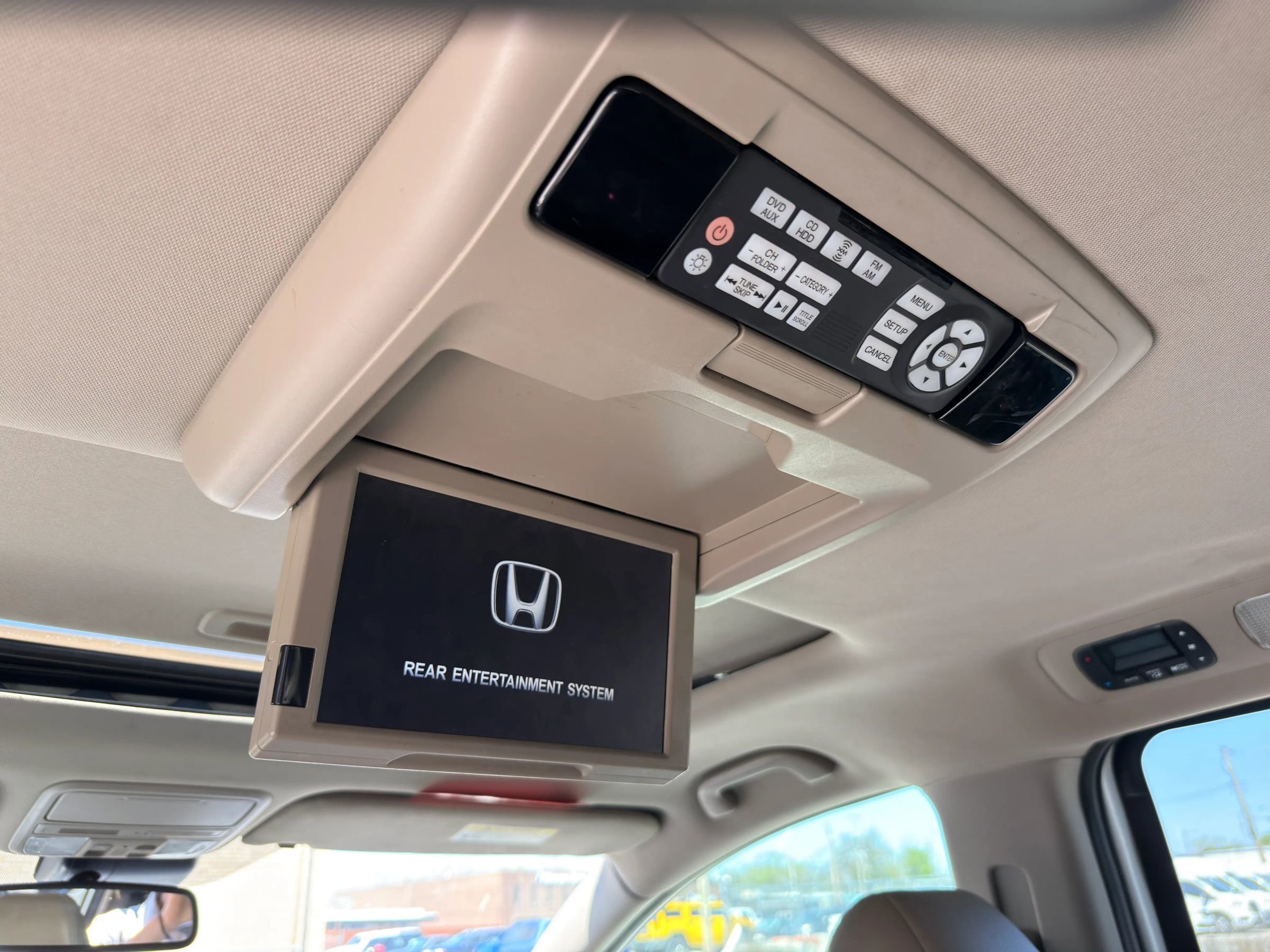 Used 2015 Honda Odyssey Touring image 28