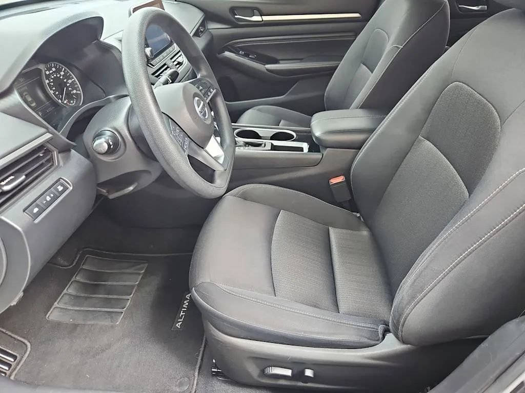 Used 2020 Nissan Altima 2.5 S FWD image 8