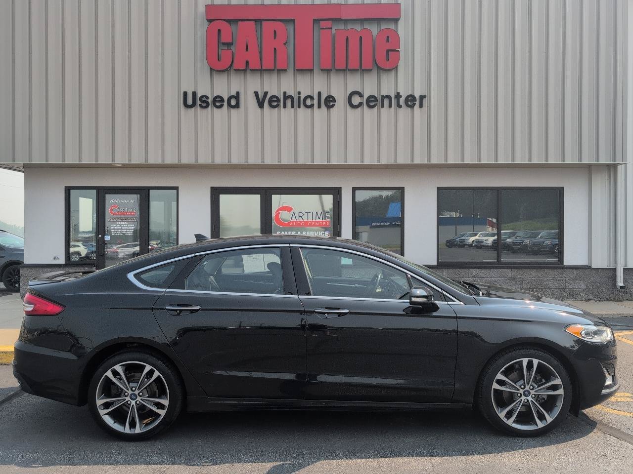 Used 2019 Ford Fusion Titanium AWD/4WD image 1