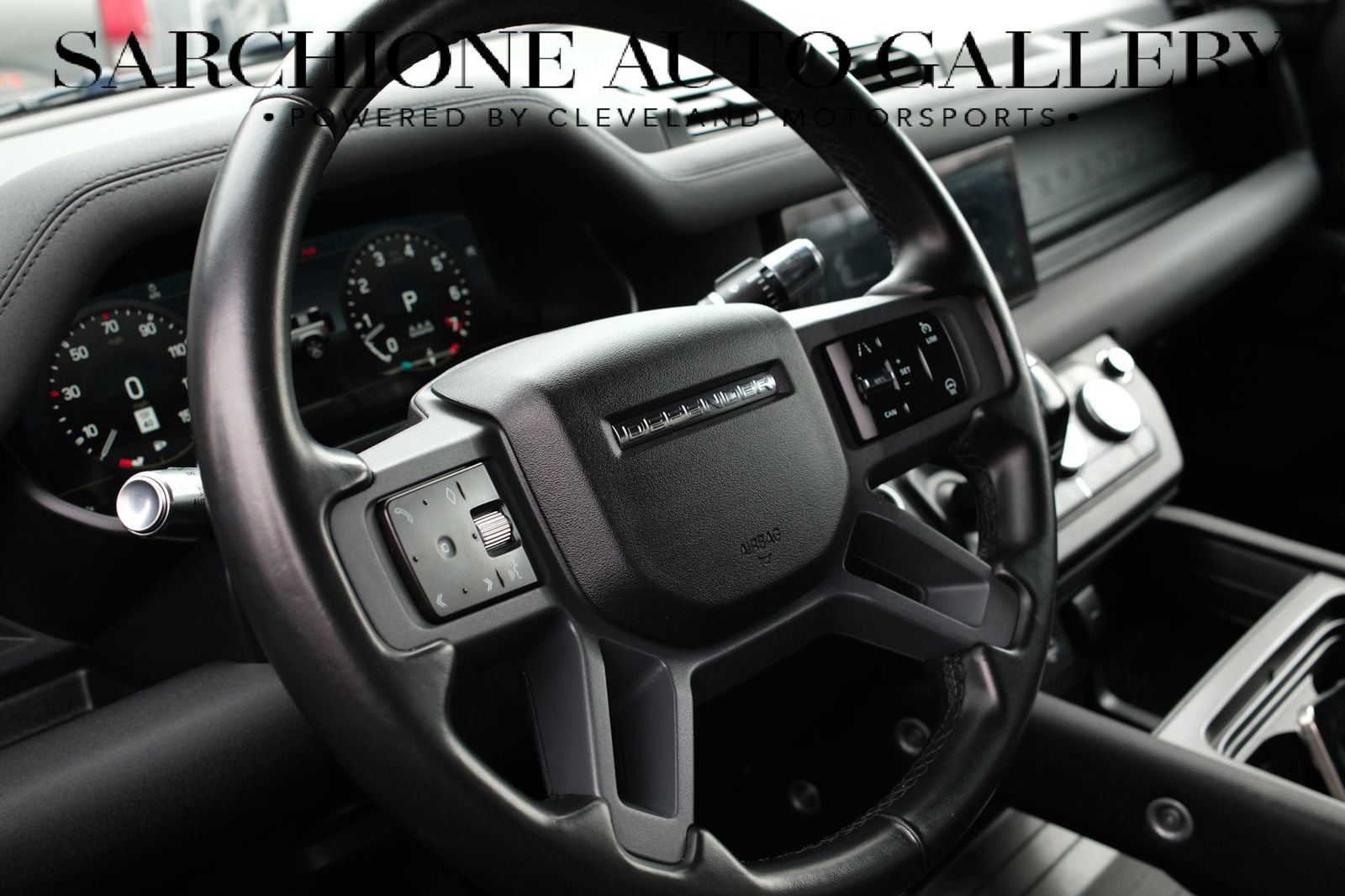 Used 2022 Land Rover Defender 90 X-Dynamic S image 18