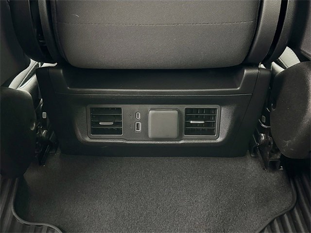Used 2025 Chevrolet Silverado 1500 LT image 25