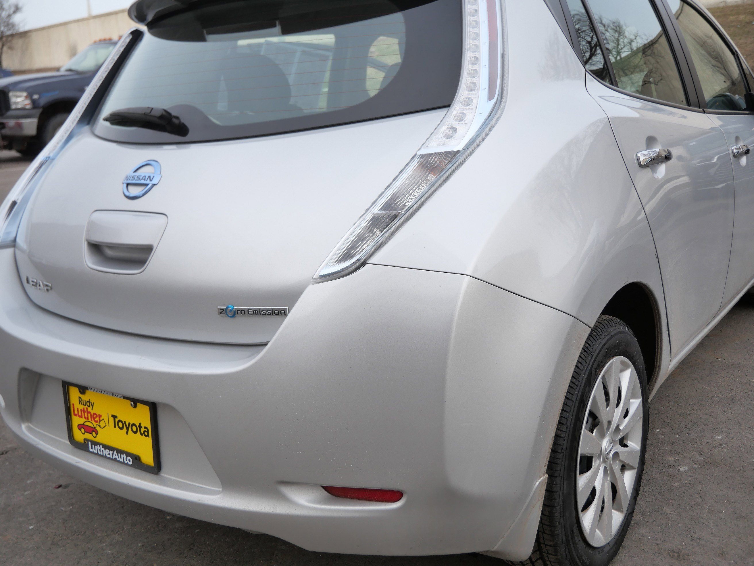 Used 2013 Nissan Leaf S image 17