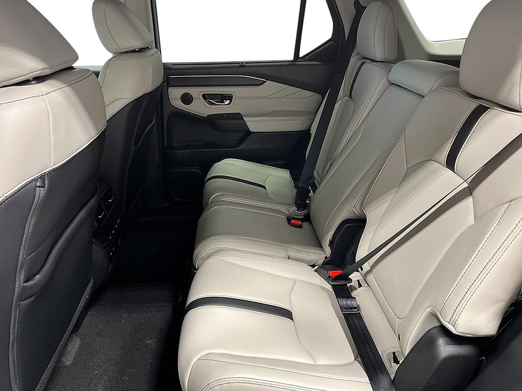New 2026 Honda Pilot Touring image 23
