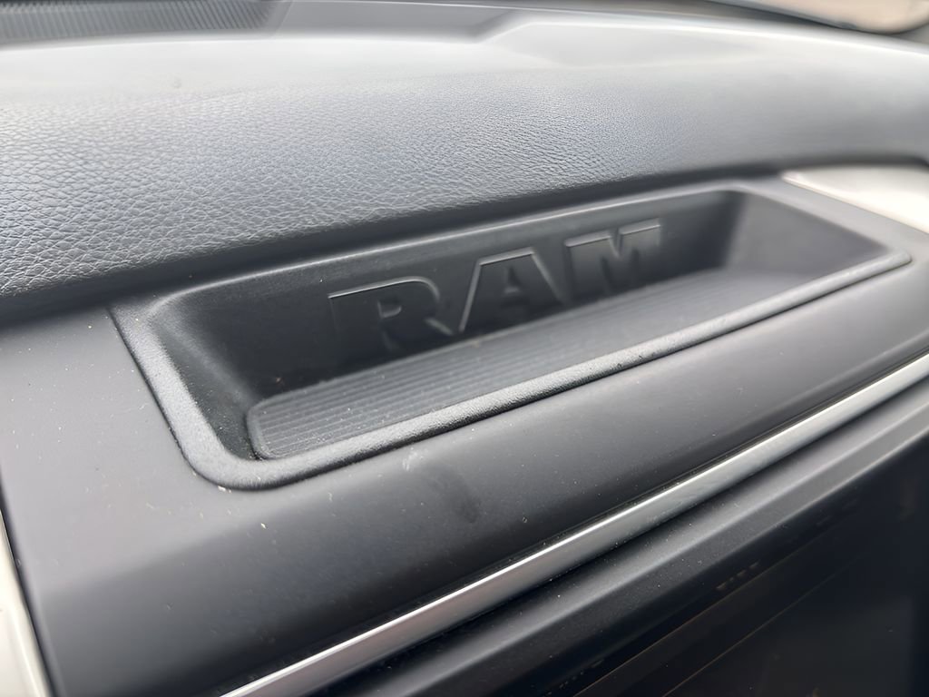 Used 2016 RAM 1500 Outdoorsman AWD/4WD image 34