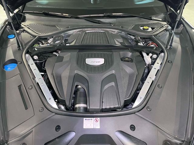 Used 2020 Porsche Panamera image 24