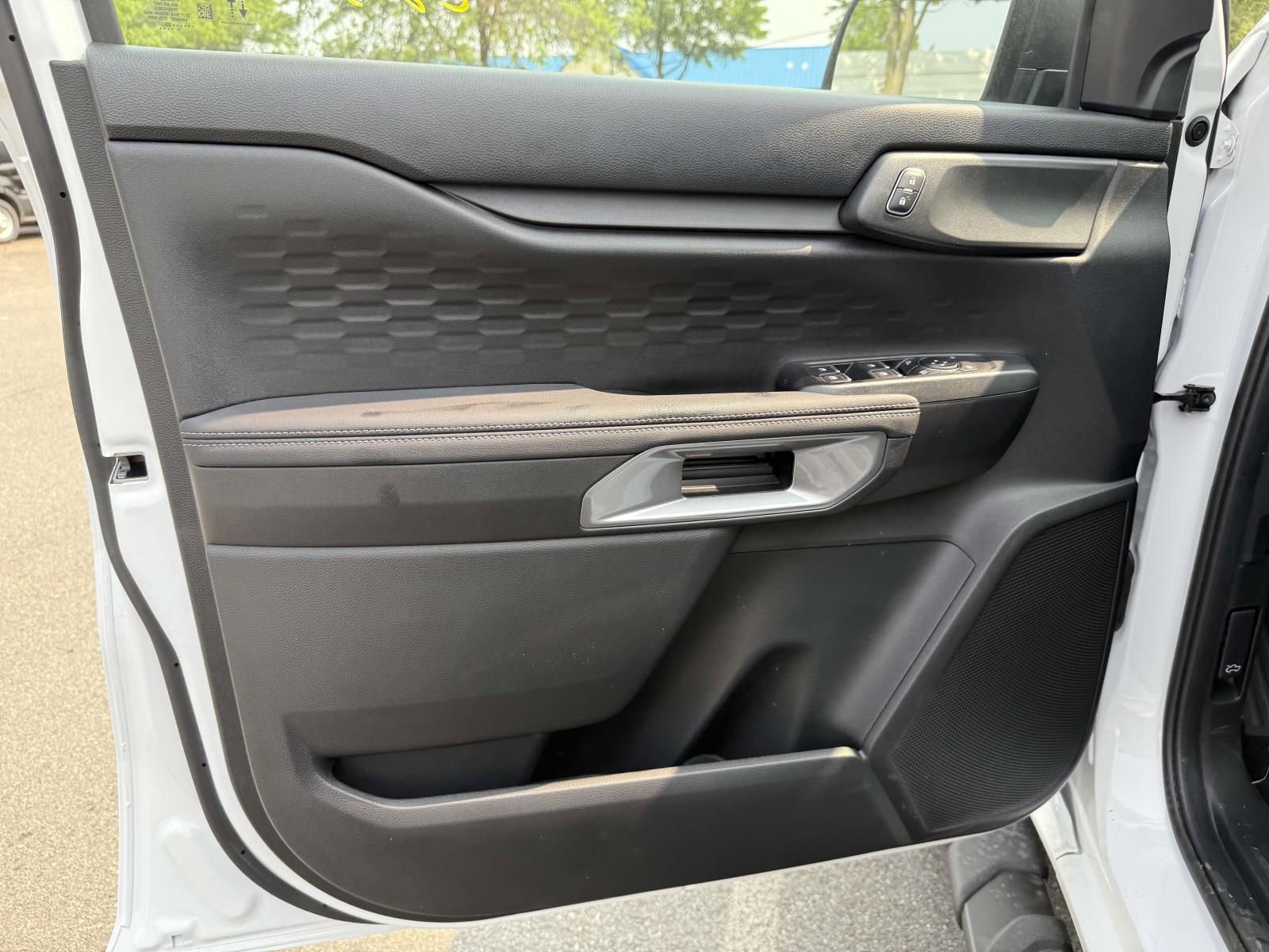 New 2025 Ford Ranger XLT w/ FX4 Off-Road Package image 8