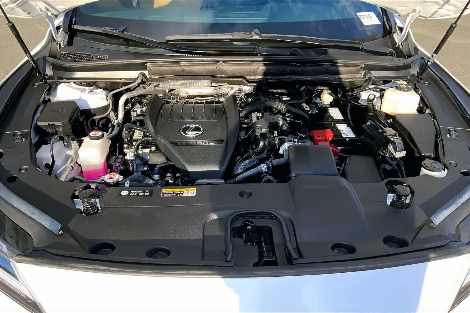 Certified 2024 Lexus RX 350 Premium w/ Cold Area Package AWD/4WD image 32
