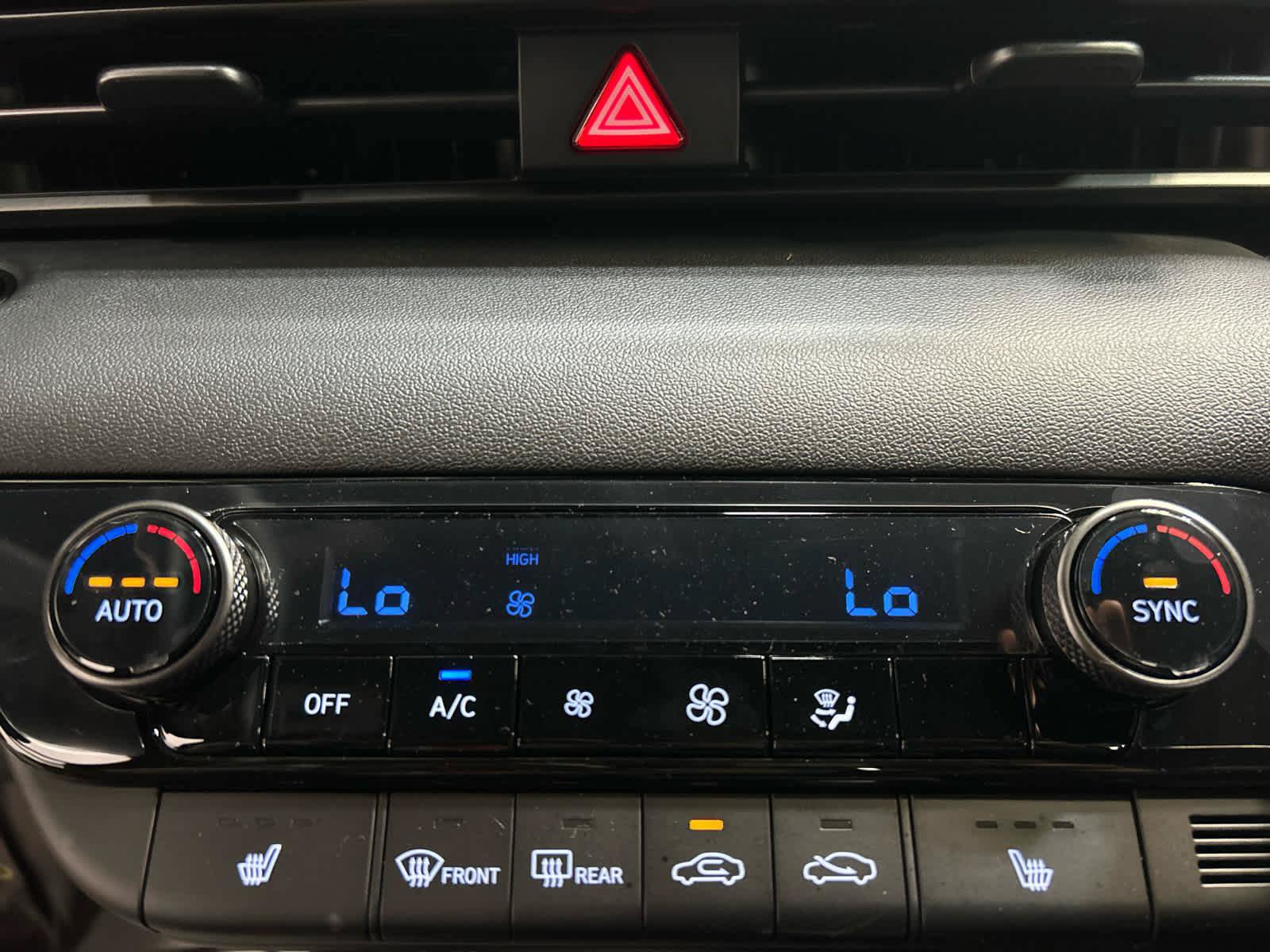New 2026 Hyundai Elantra SEL Sport FWD image 18