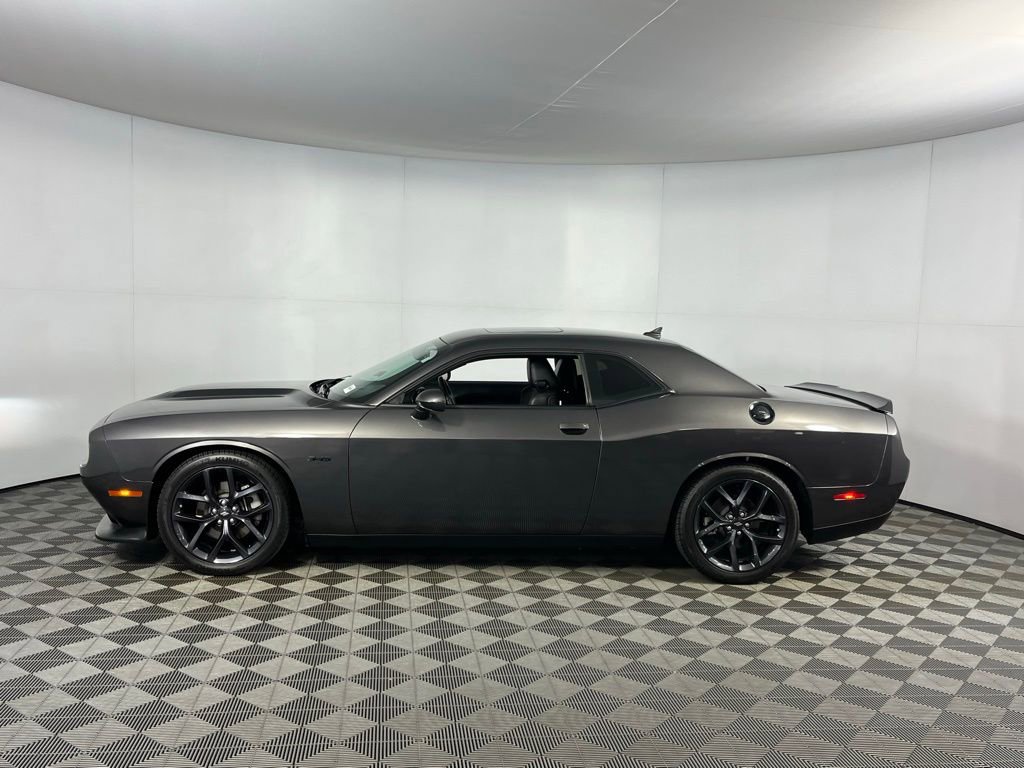 Used 2023 Dodge Challenger R/T w/ Plus Package image 10