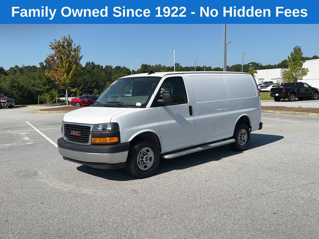 Used 2024 GMC Savana 2500 w/ Driver Convenience Package RWD image 3