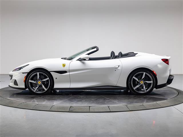 Used 2023 Ferrari Portofino M RWD image 2