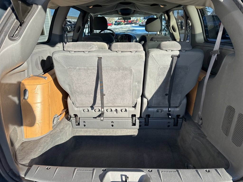 Used 2005 Dodge Grand Caravan SXT image 23
