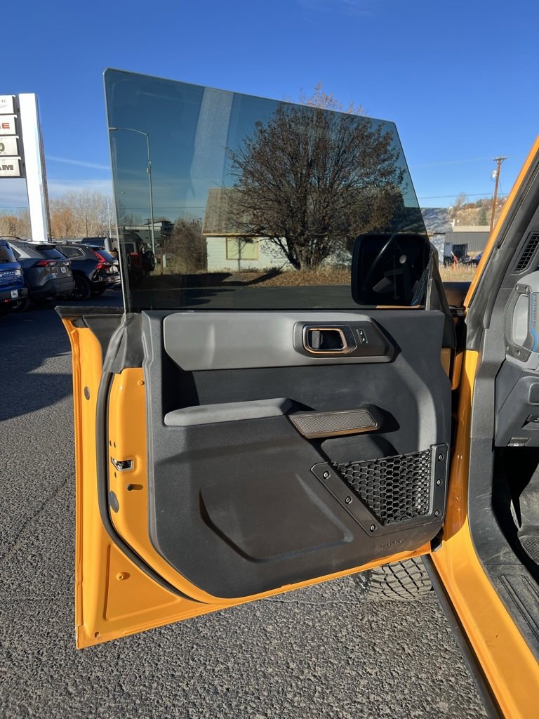 Used 2022 Ford Bronco Black Diamond image 10