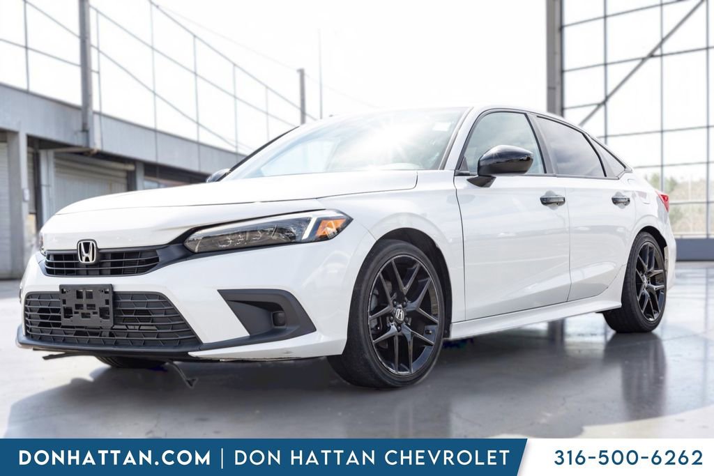 Used 2023 Honda Civic Sport image 1