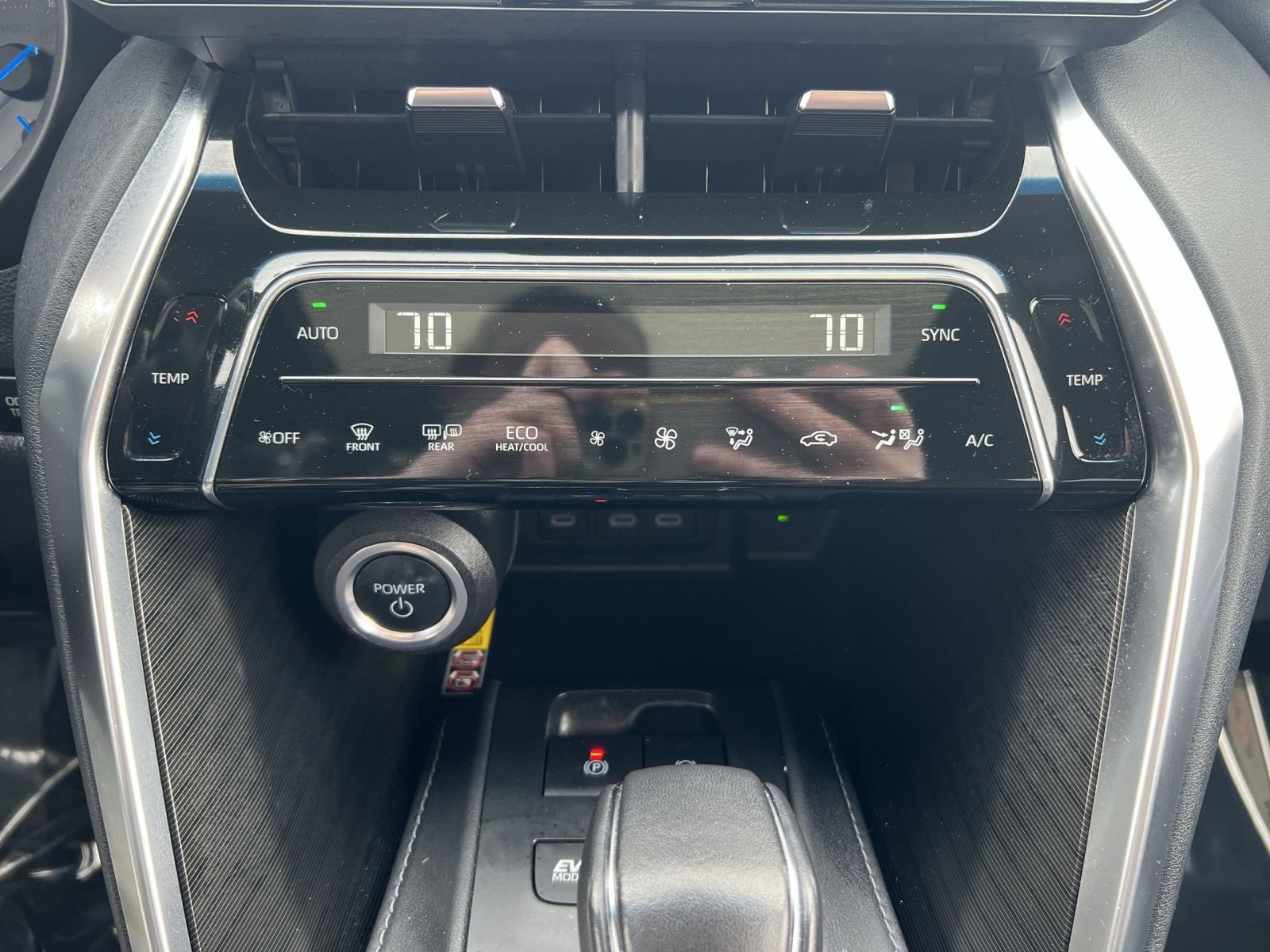 Used 2023 Toyota Venza Nightshade image 20