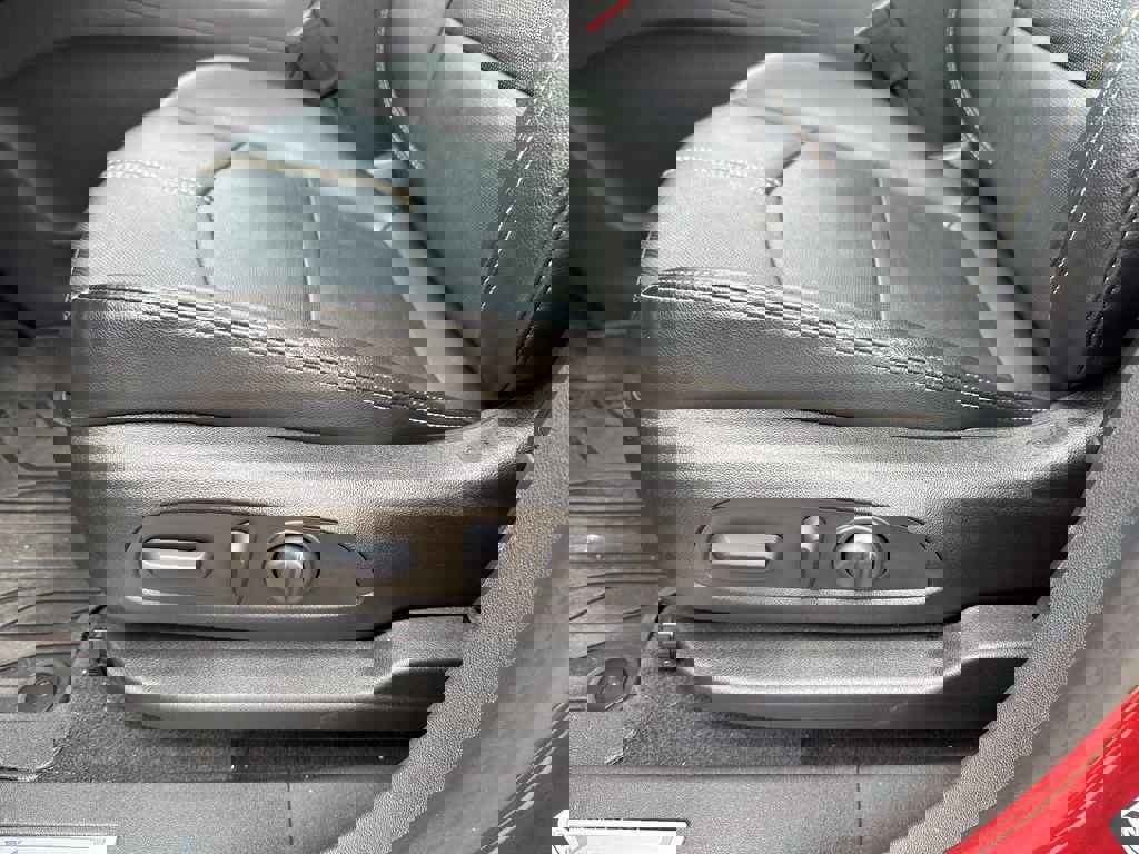 Certified 2023 Chevrolet Equinox Premier image 18