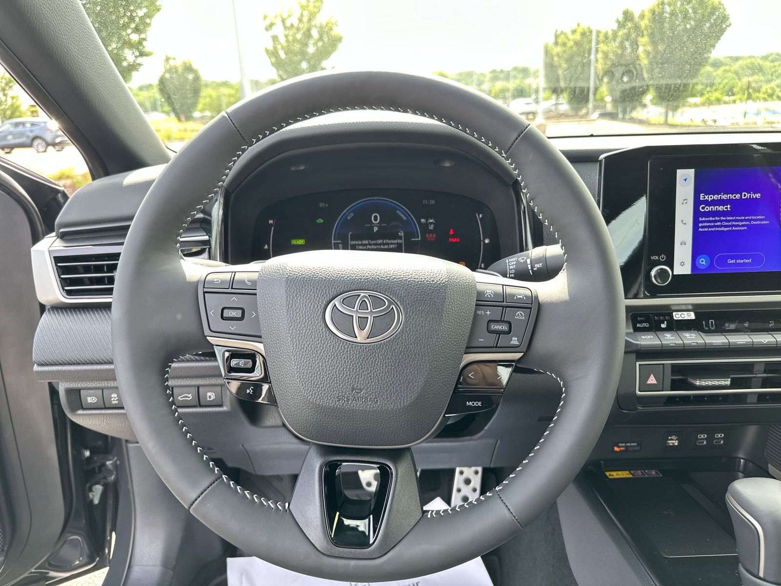 Used 2025 Toyota Camry SE w/ Convenience Package AWD/4WD image 21