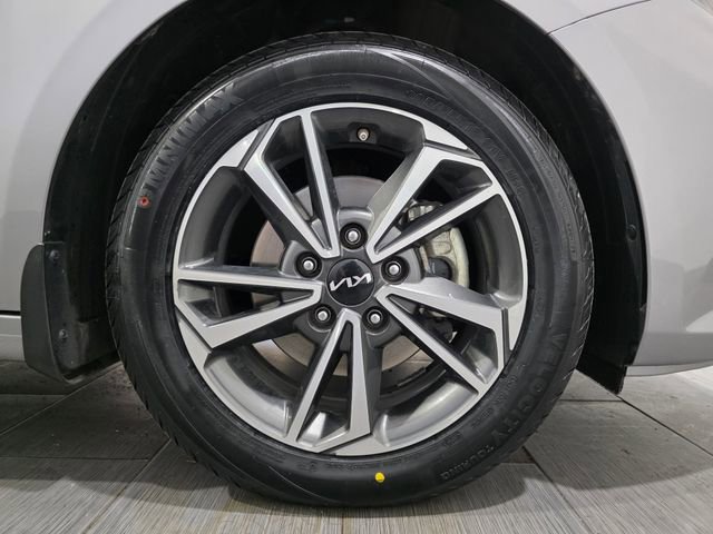 Used 2023 Kia Forte LXS image 25