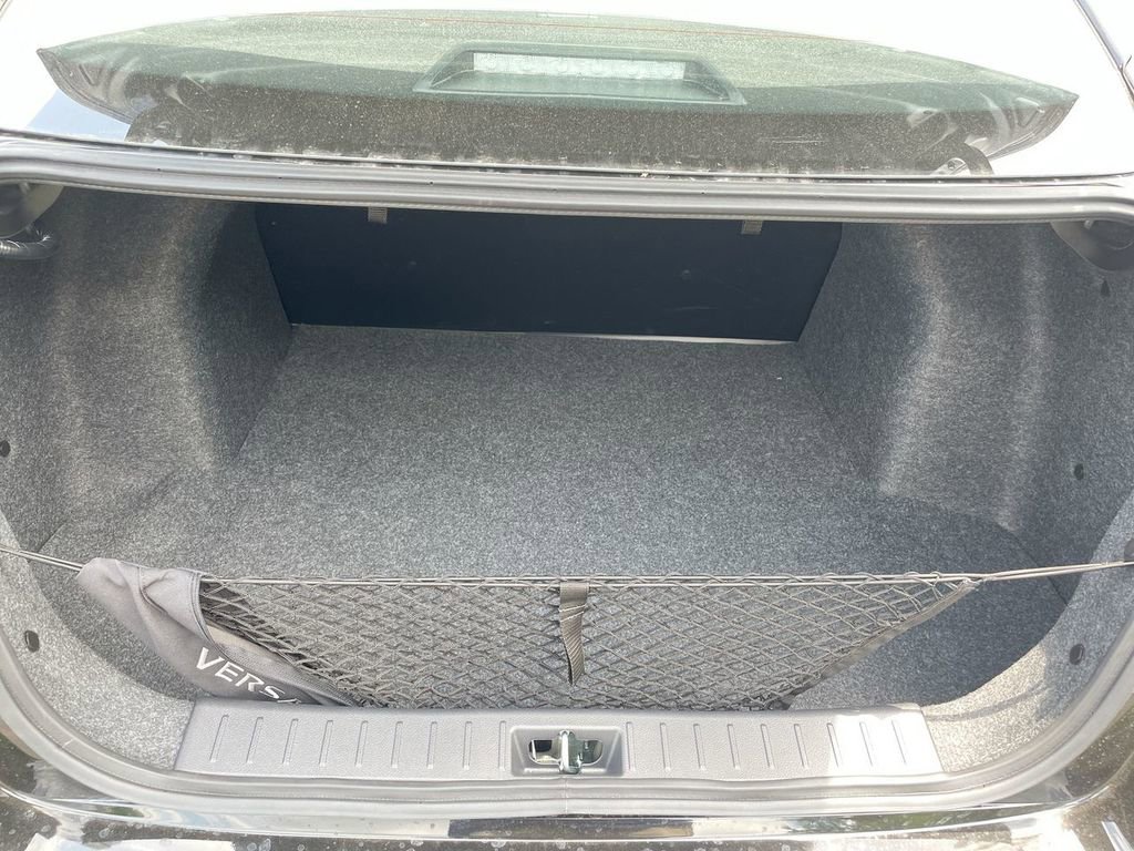 New 2025 Nissan Versa S w/ Trunk Package FWD image 31