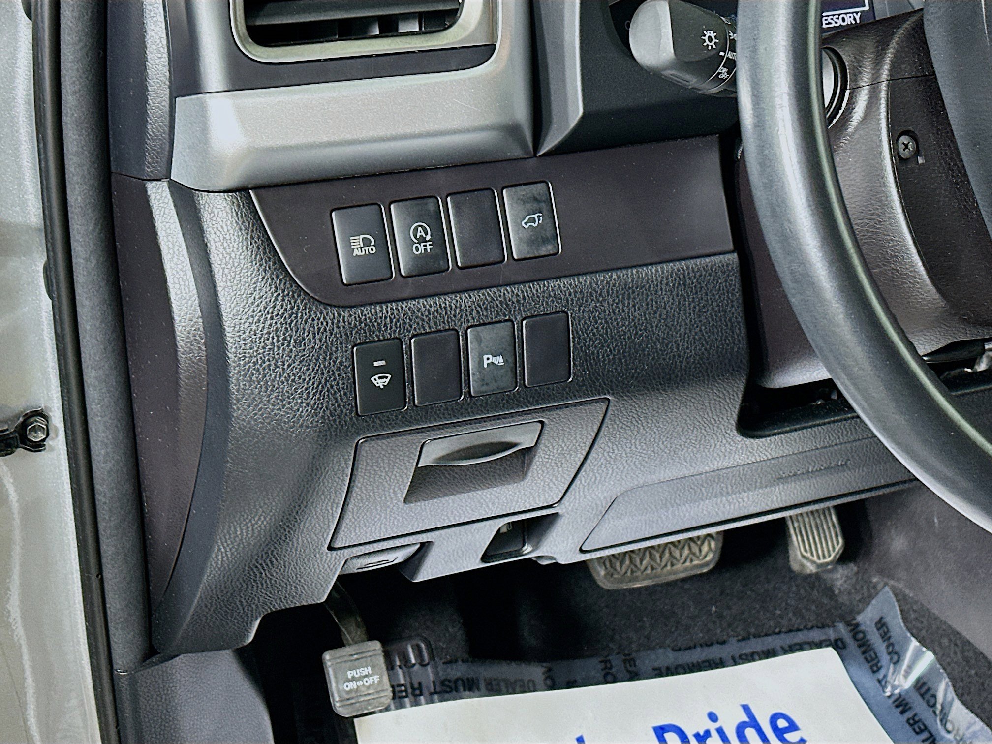 Used 2017 Toyota Highlander Limited image 10