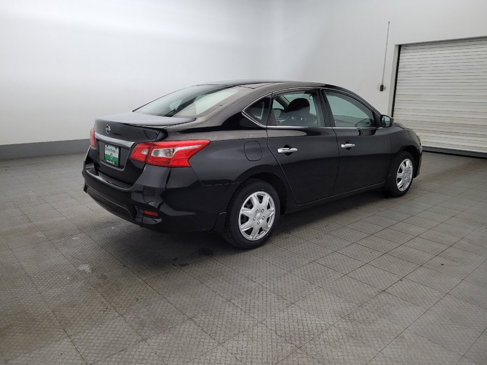 Used 2017 Nissan Sentra S image 9
