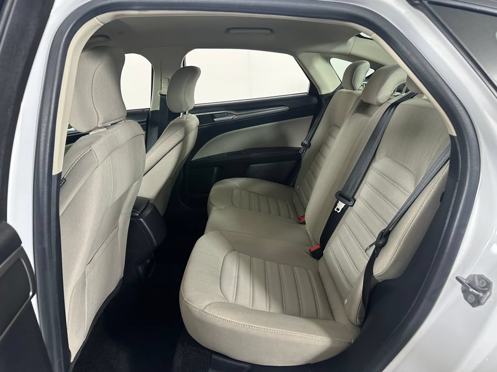 Used 2018 Ford Fusion S FWD image 21