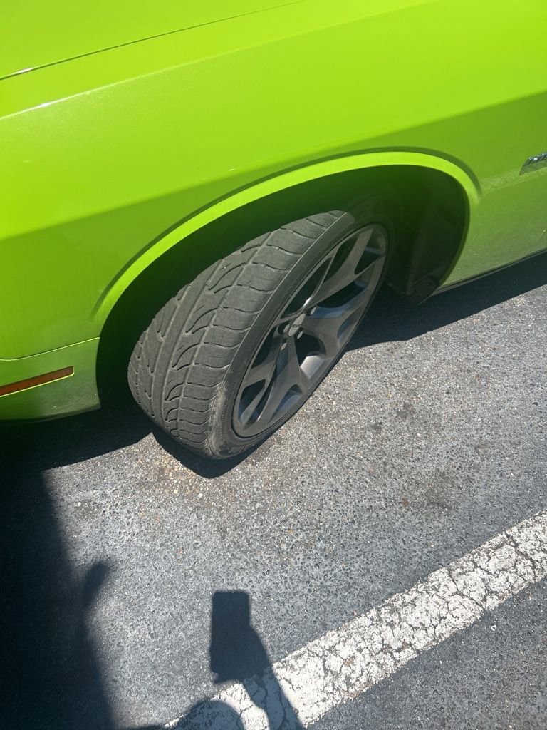 Used 2015 Dodge Challenger R/T Plus RWD image 2
