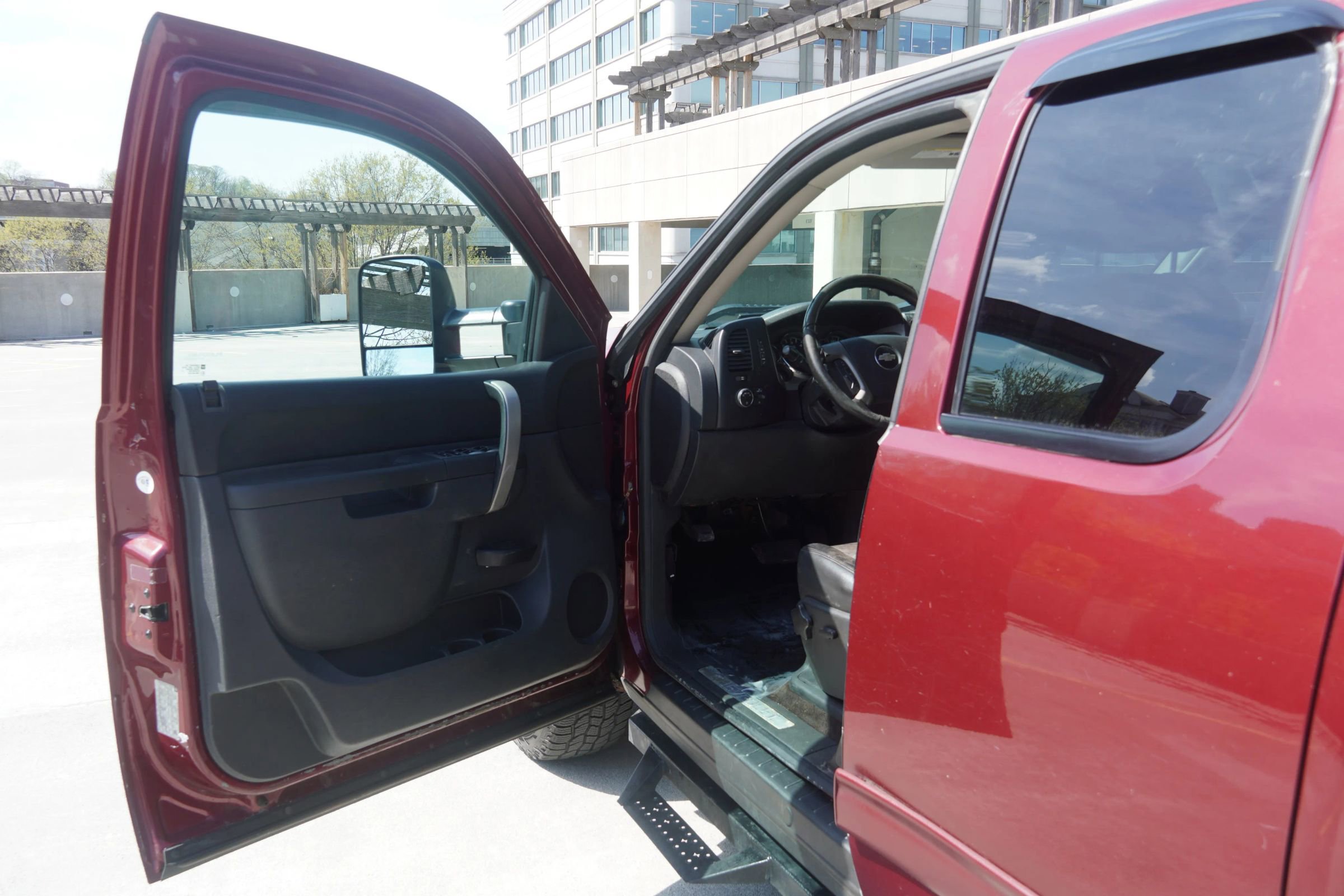 Used 2013 Chevrolet Silverado 1500 LT w/ All-Star Edition image 25