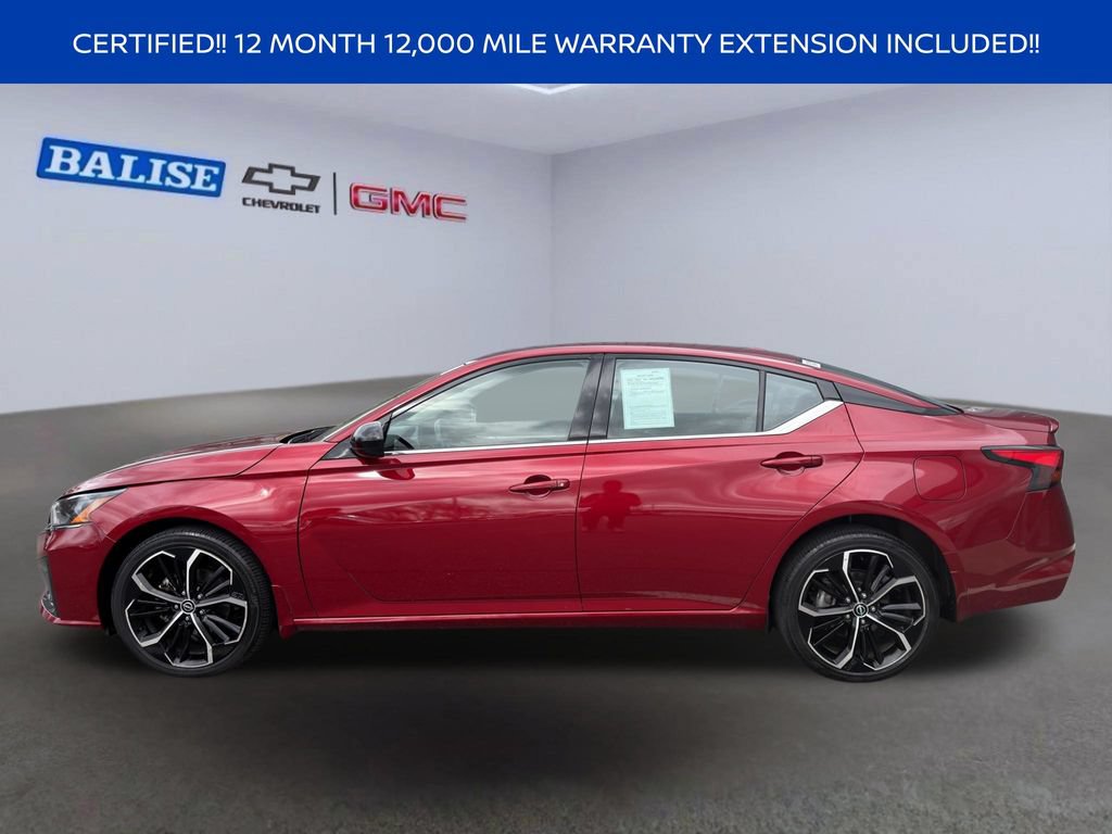 Used 2023 Nissan Altima 2.5 SR w/ SR Premium Package AWD/4WD image 5