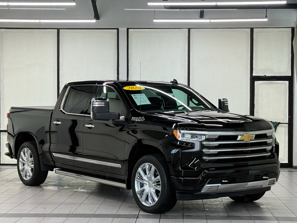 Certified 2025 Chevrolet Silverado 1500 High Country w/ High Country Premium Package