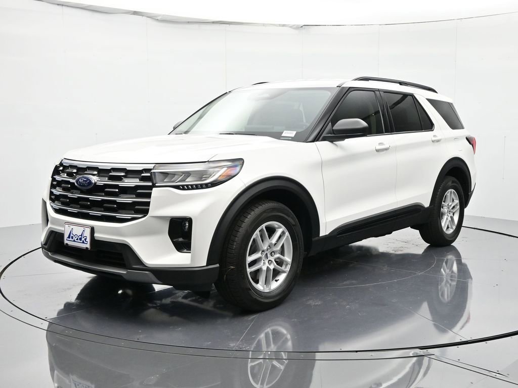 New 2026 Ford Explorer Active w/ Active Comfort Package image 1