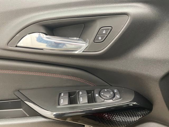 New 2026 Chevrolet Trax RS w/ Sunroof Package image 11