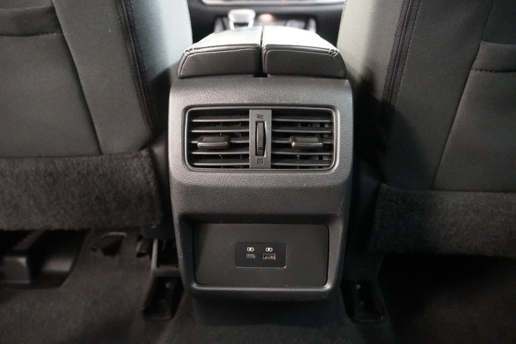 Used 2022 Nissan Rogue SV AWD/4WD image 28