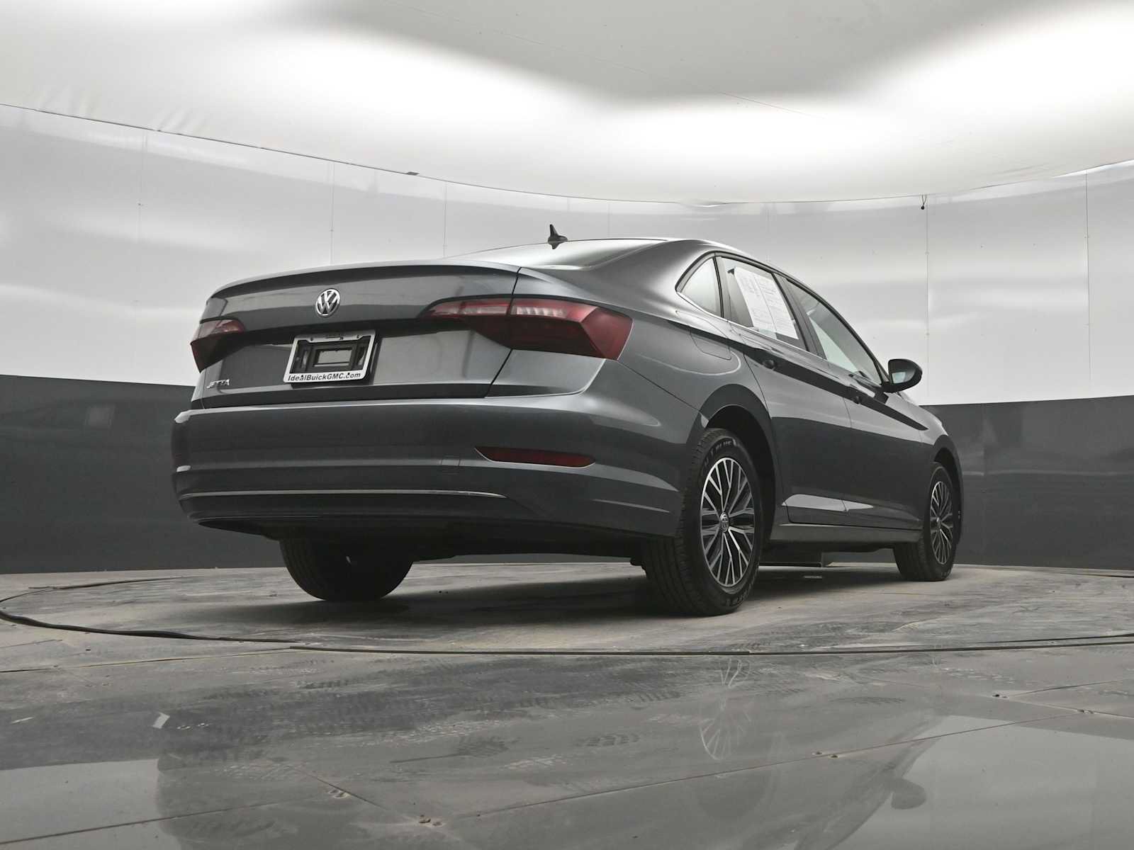 Used 2021 Volkswagen Jetta SE FWD image 38