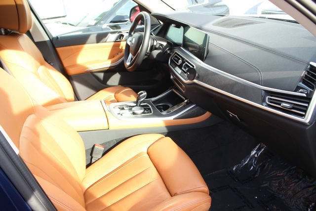 Used 2022 BMW X7 xDrive40i w/ Premium Package AWD/4WD image 40