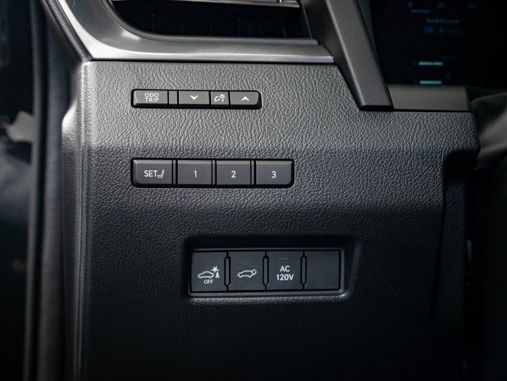 Used 2024 Lexus GX 550 image 41