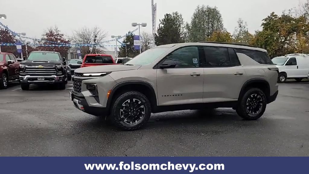 New 2026 Chevrolet Traverse Z71 image 7