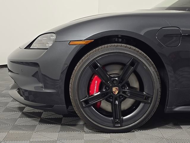 New 2026 Porsche Taycan GTS image 11