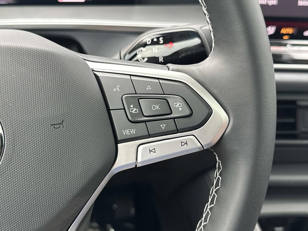 New 2026 Volkswagen Tiguan SE AWD/4WD image 18