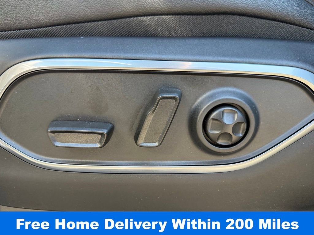 New 2026 Jeep Grand Wagoneer L 4WD image 16