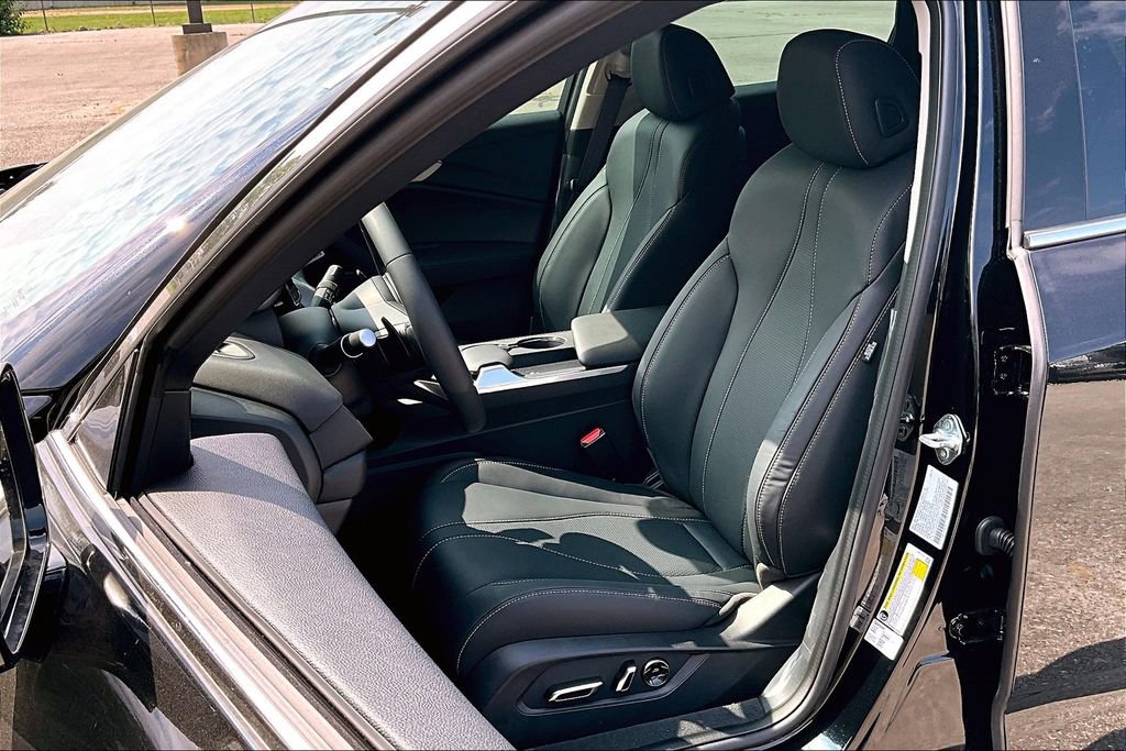 Used 2024 Acura TLX w/ Technology Package image 13