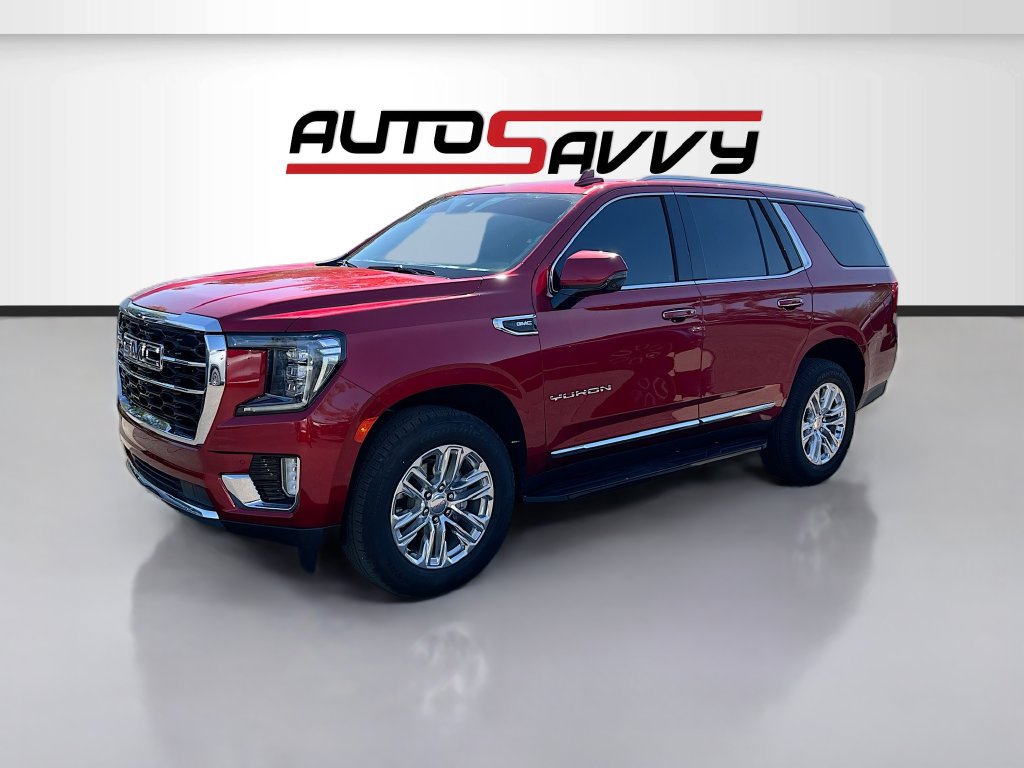 Used 2024 GMC Yukon SLT w/ SLT Luxury Package AWD/4WD image 3
