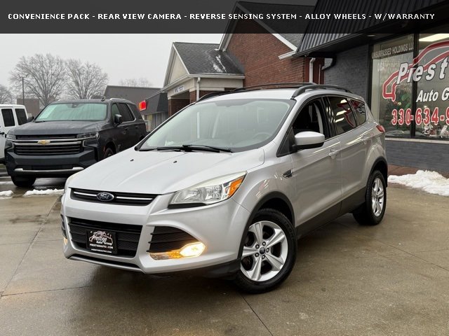 Used 2015 Ford Escape SE w/ Equipment Group 201A image 1