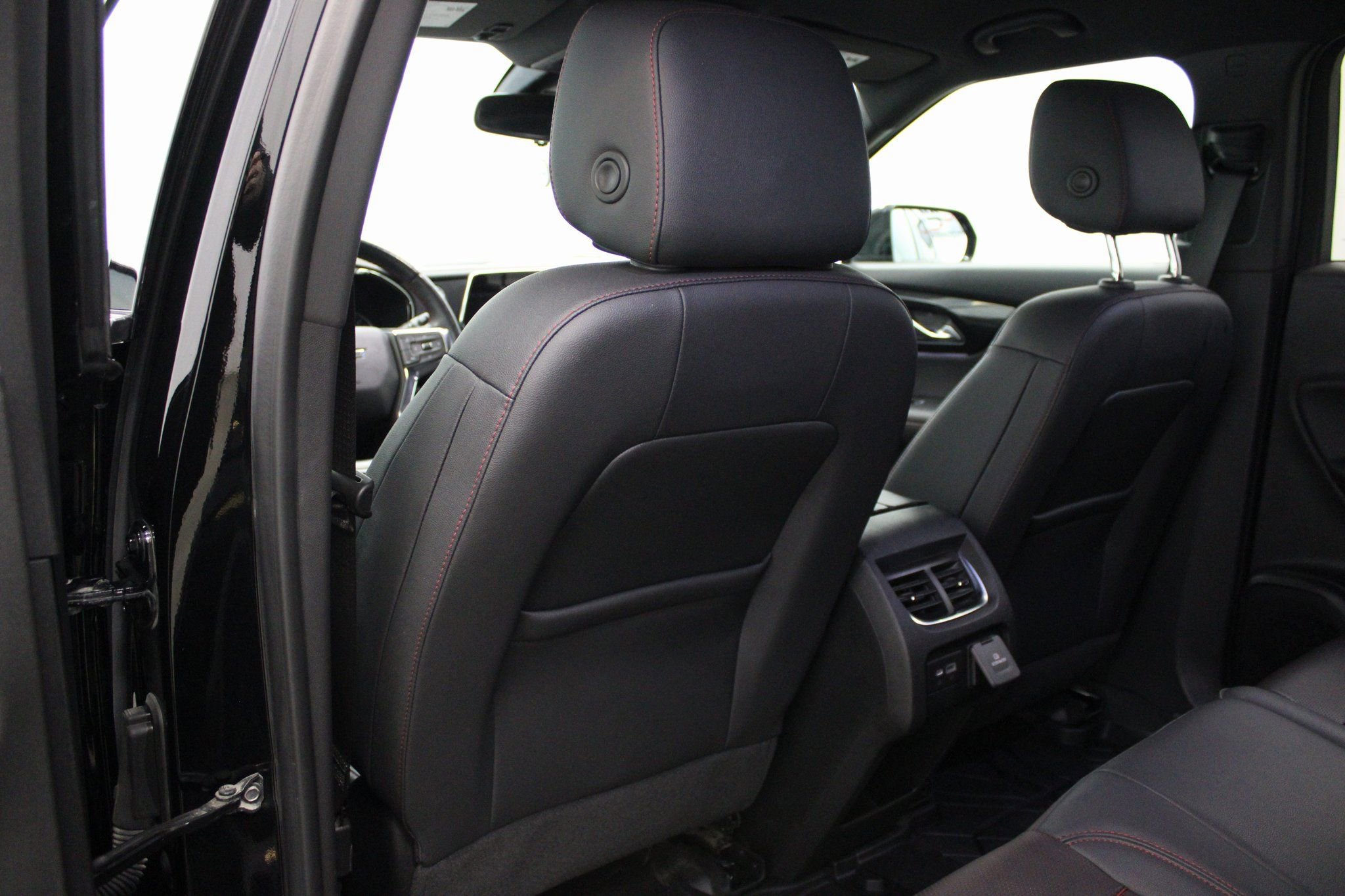 Used 2022 Chevrolet Blazer RS image 22