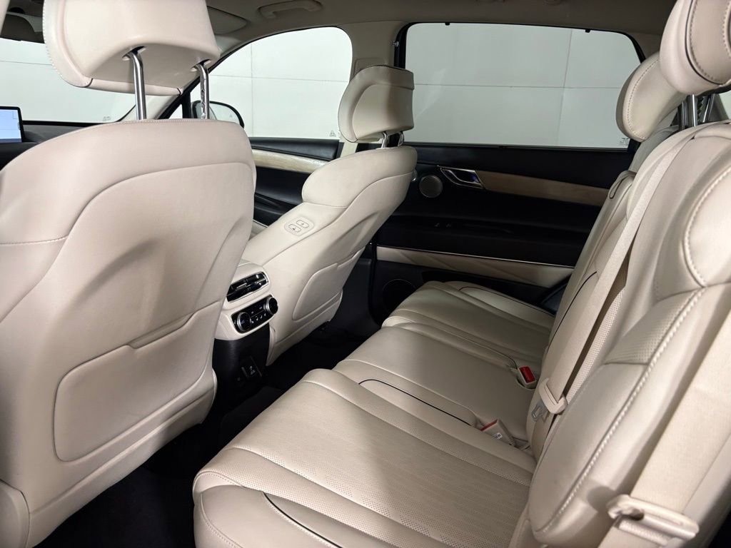 Used 2024 Genesis GV80 3.5T image 38